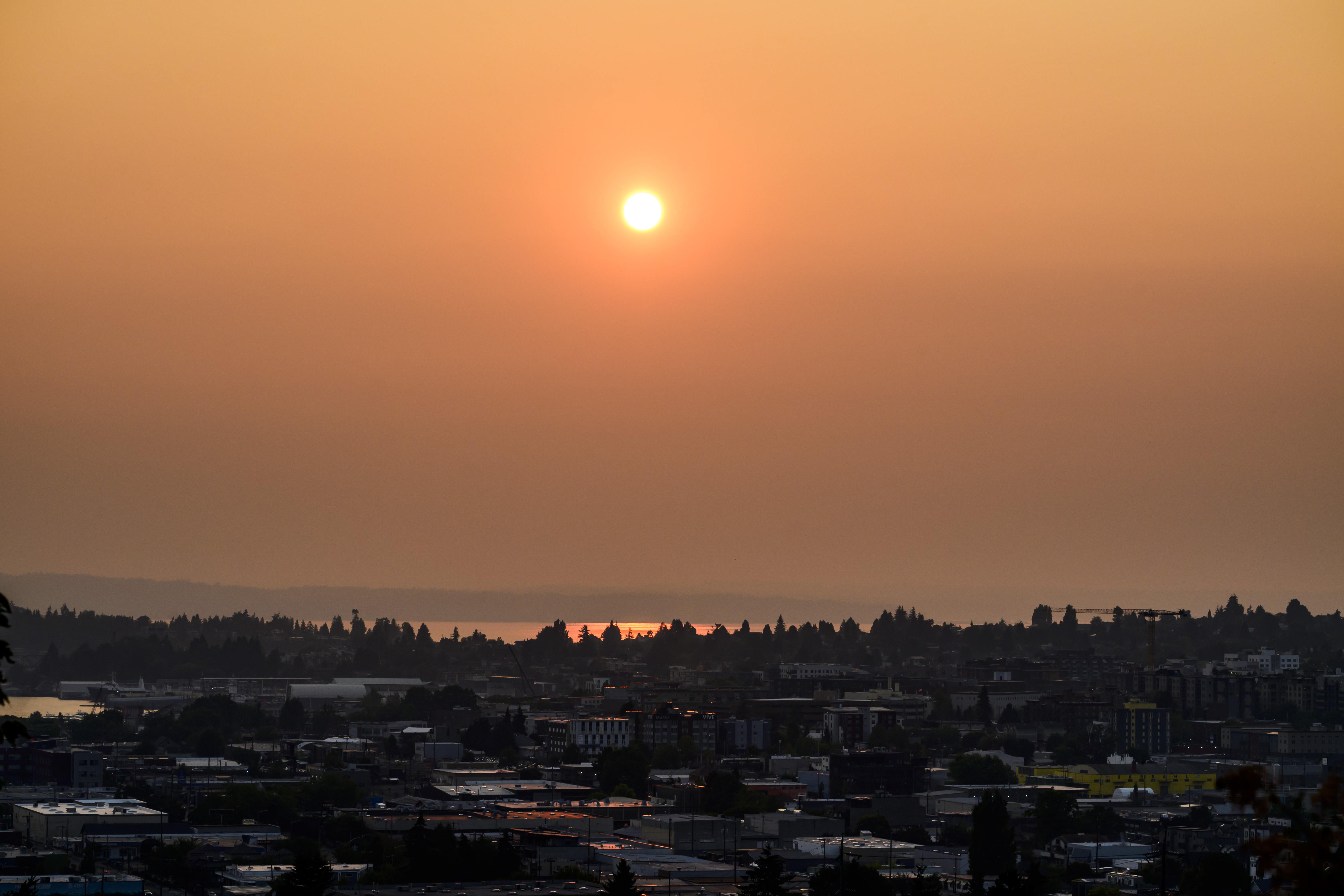Heat dome and wildfire smoke create dangerous air quality in Seattle